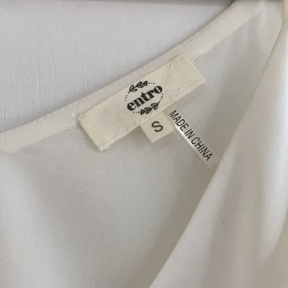 White Feather trim top - Picture 3 of 4